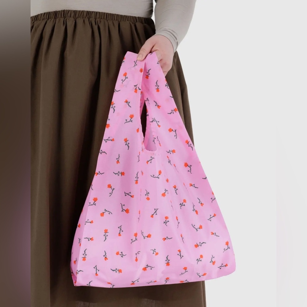 Standard BAGGU Reusable Tote Bag in Painted Wildflower Print Folds to 5x5” NWT